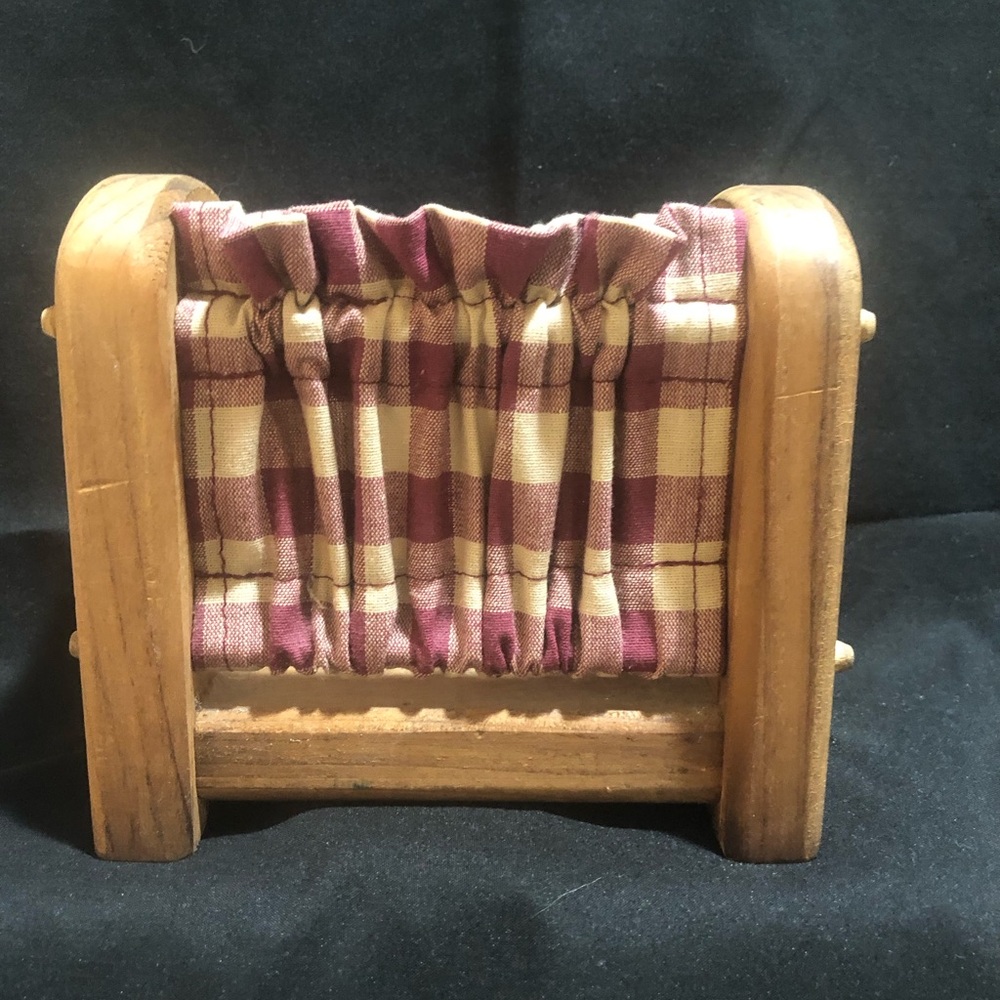 VINTAGE WOOD AND CLOTH NAPKIN HOLDER